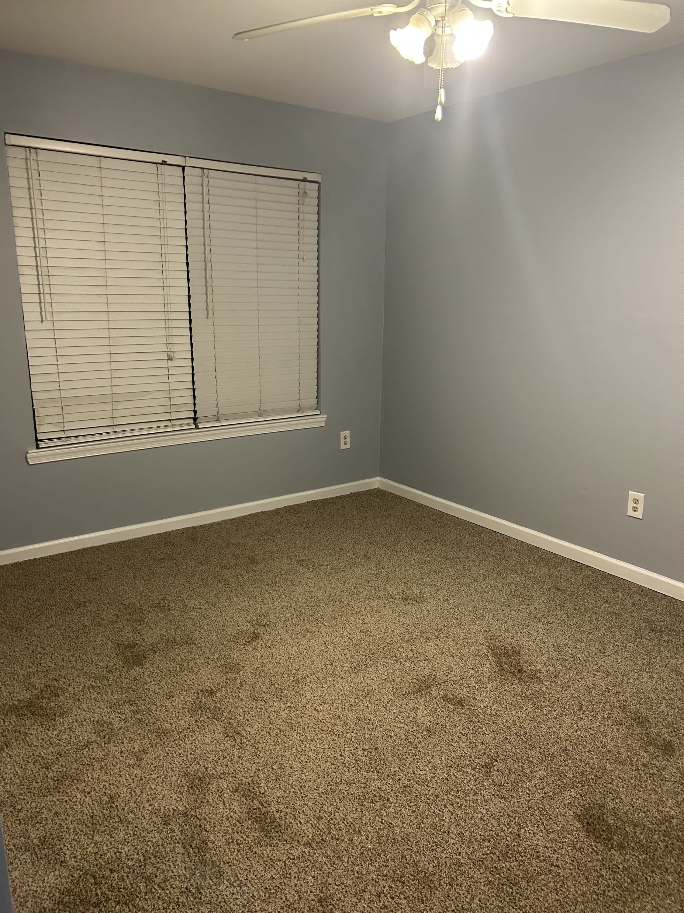 801 Waters Edge Drive – photo 4