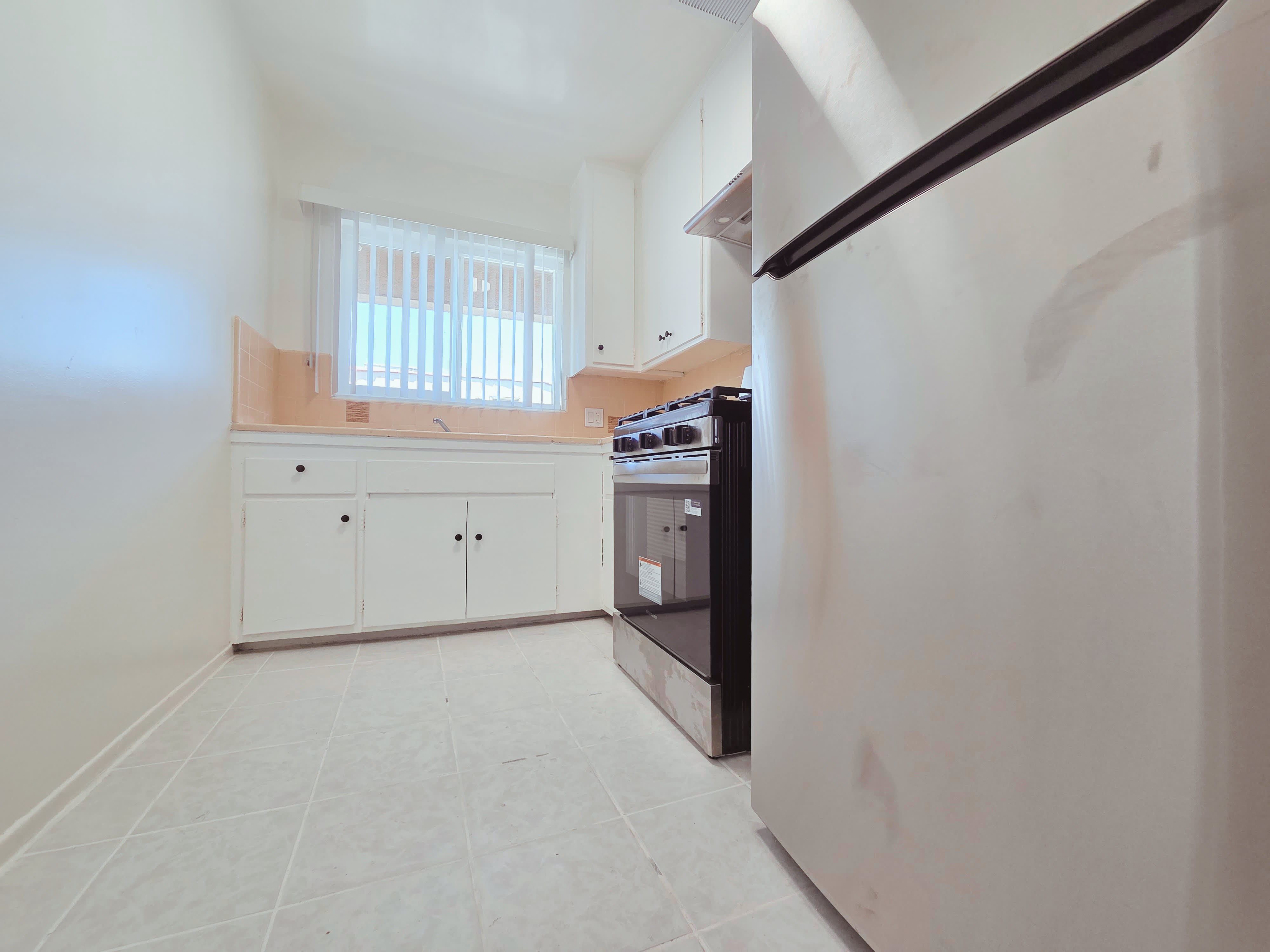 830 S Crenshaw Blvd – photo 3