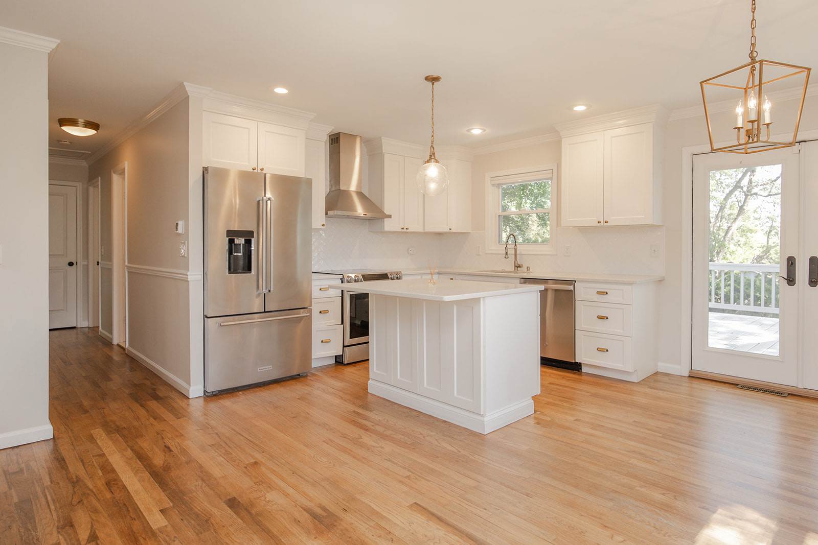 502 Stonewall Avenue – photo 2