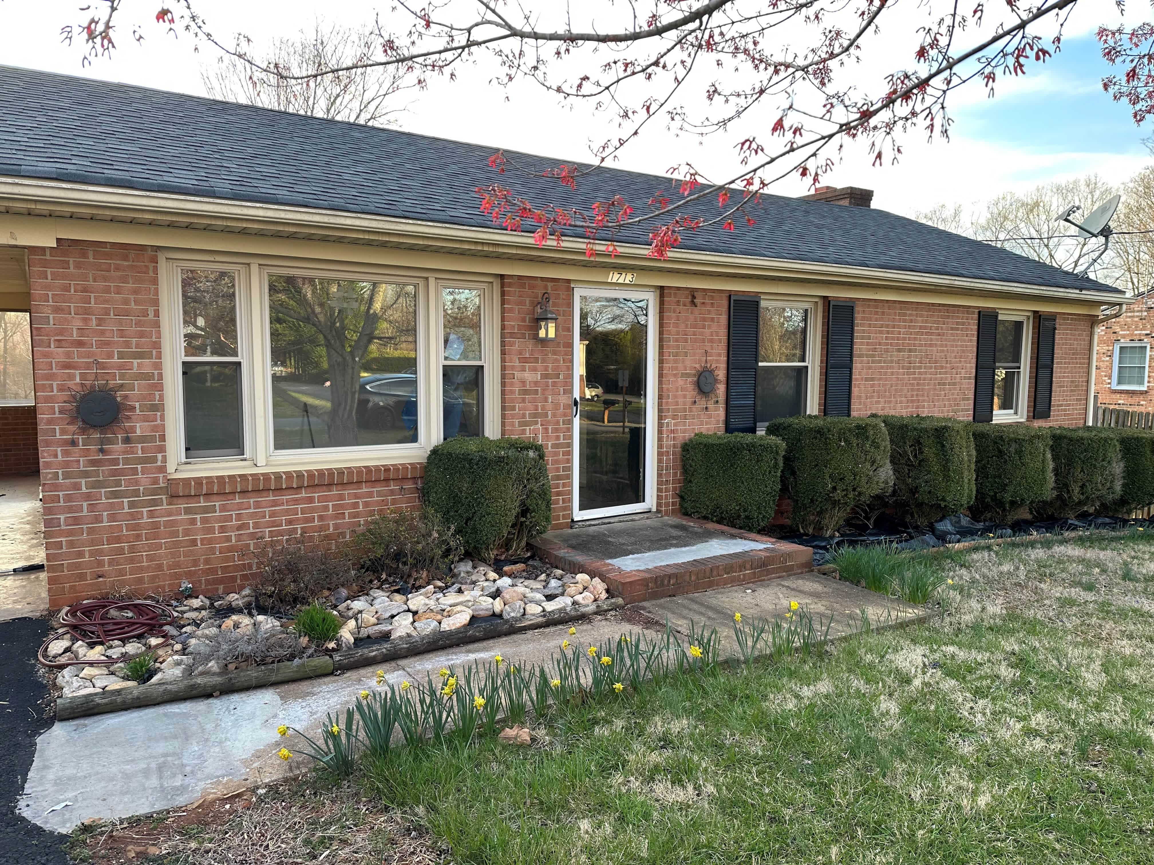 1713 Danbury Dr – photo 1