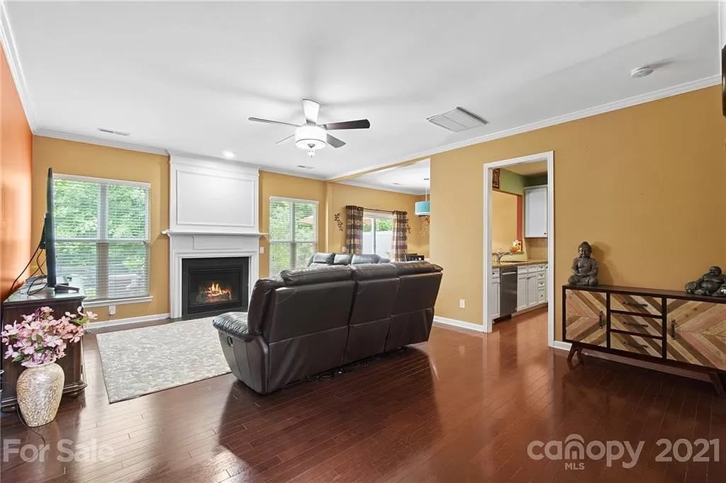 16137 Annahill Court – photo 4