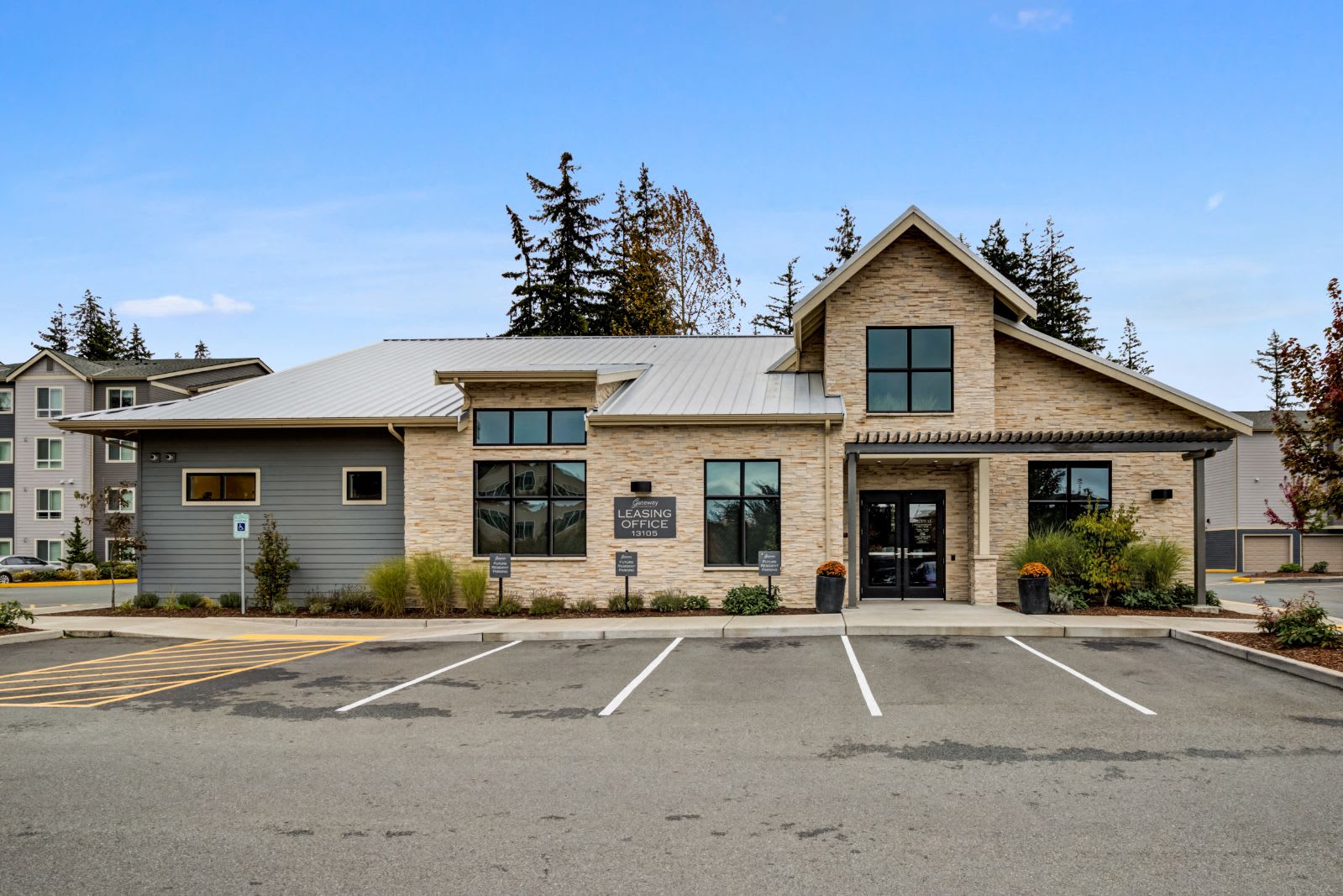 Gateway Apartments – photo 3