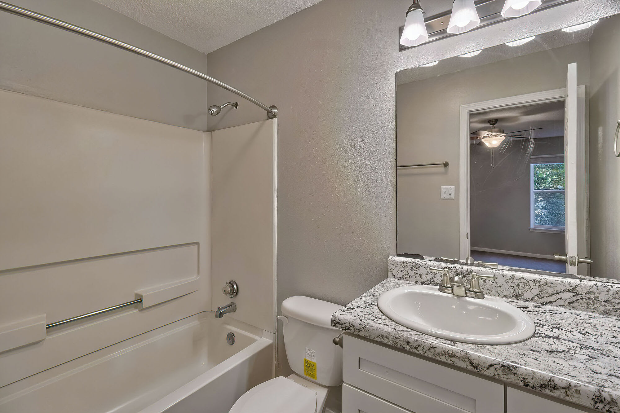 Boulder Creek Apartment Homes – photo 5
