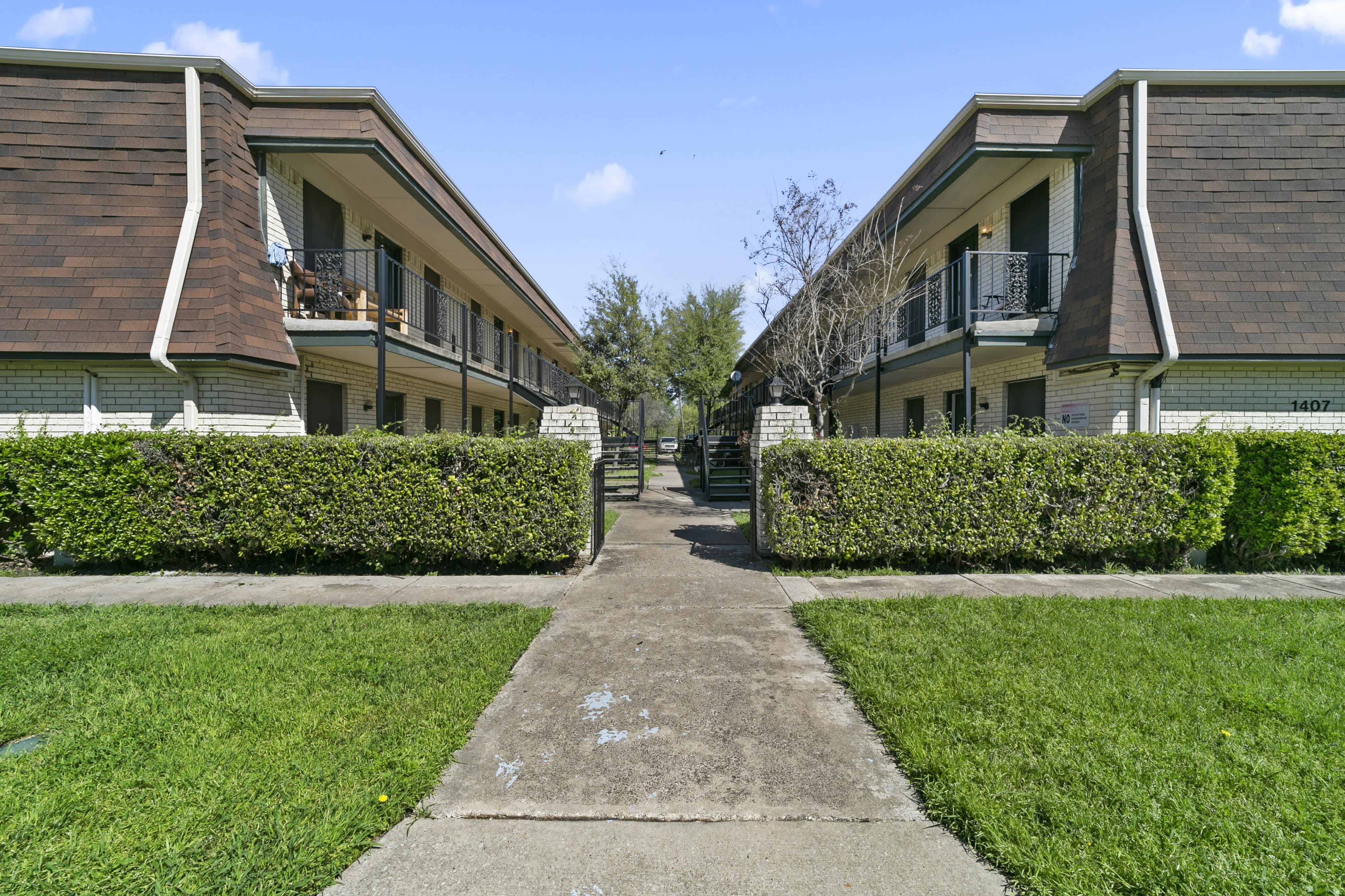 Belleview Apartments – photo 2