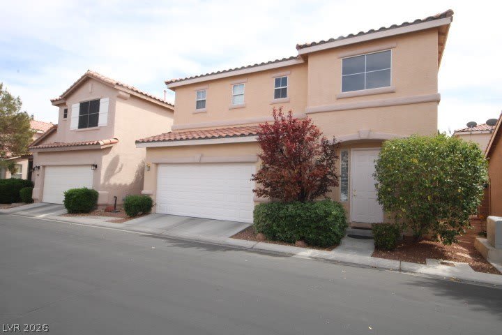 947 Whispering Grove Avenue – photo 1