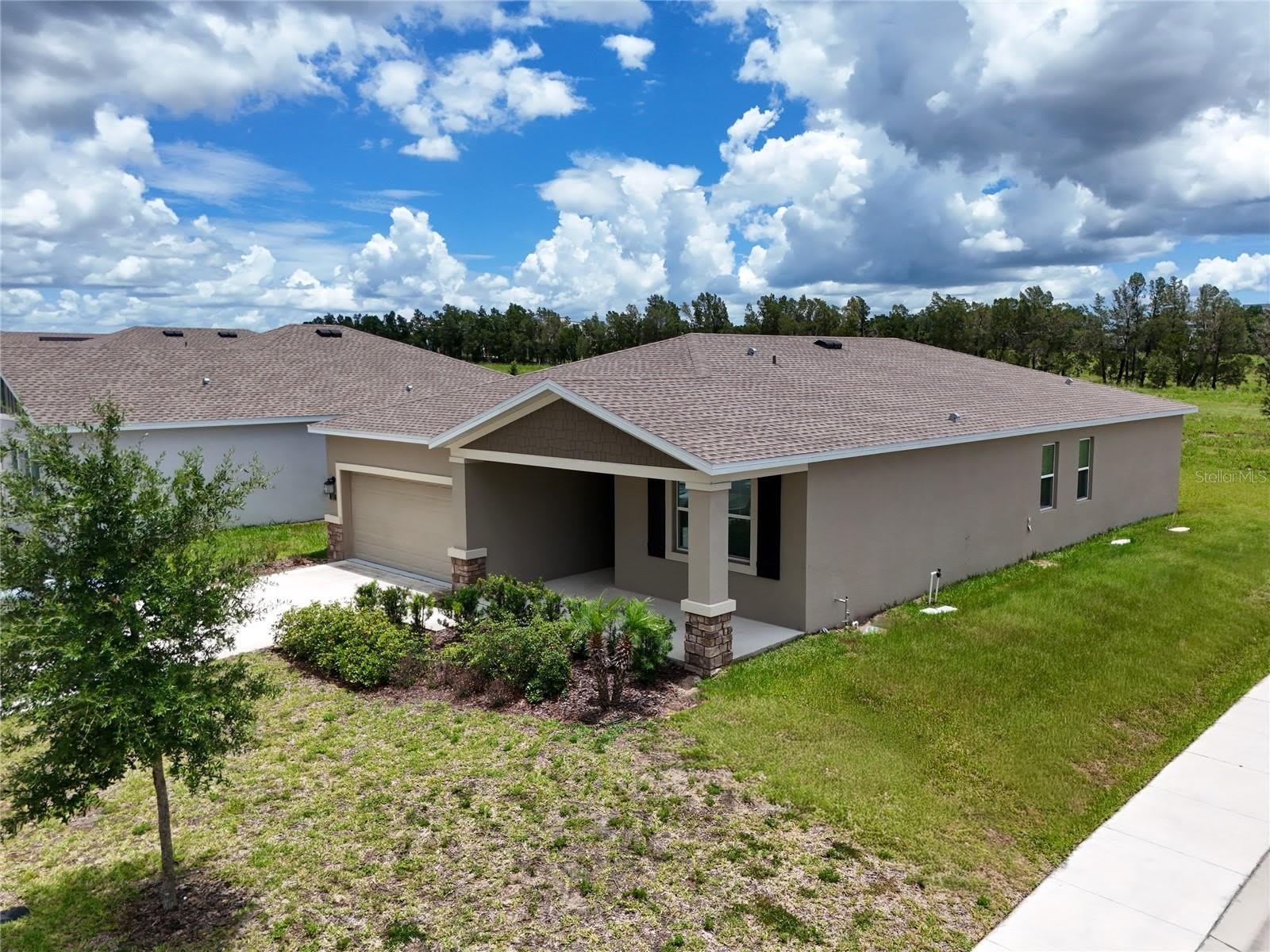 363 LOCH Court – photo 2