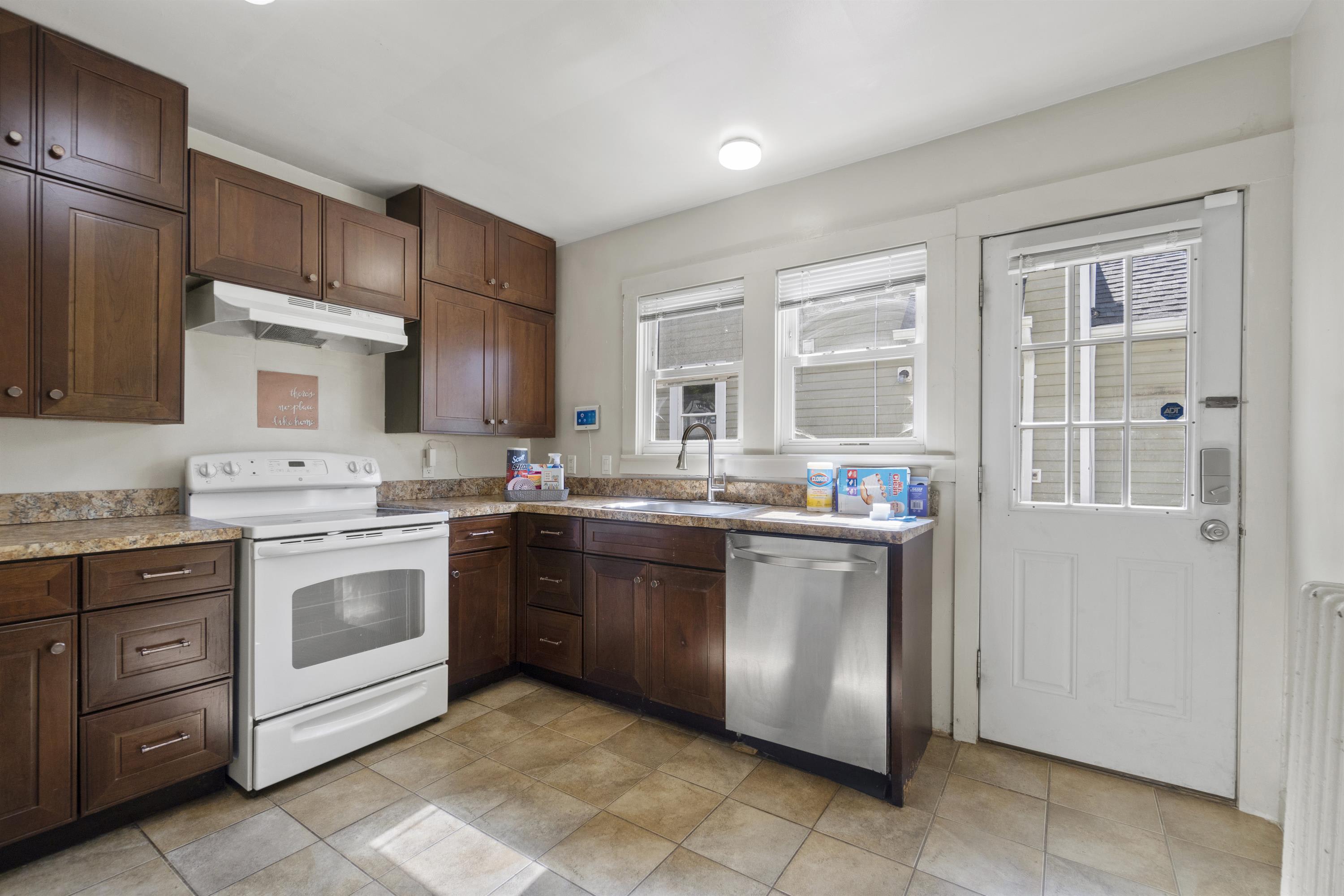 4611 Knox Road – photo 3