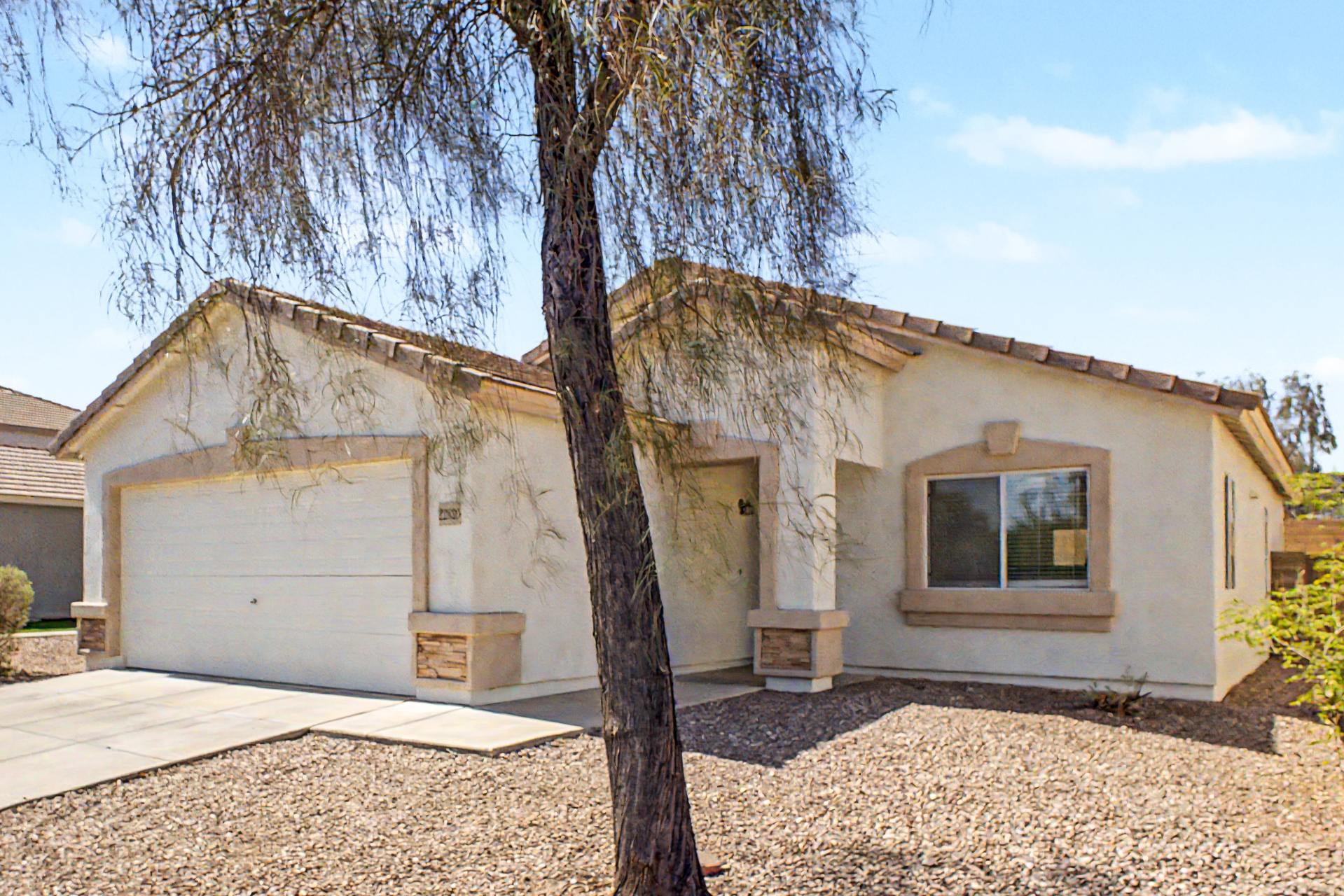 22820 W. Papago St. – photo 5