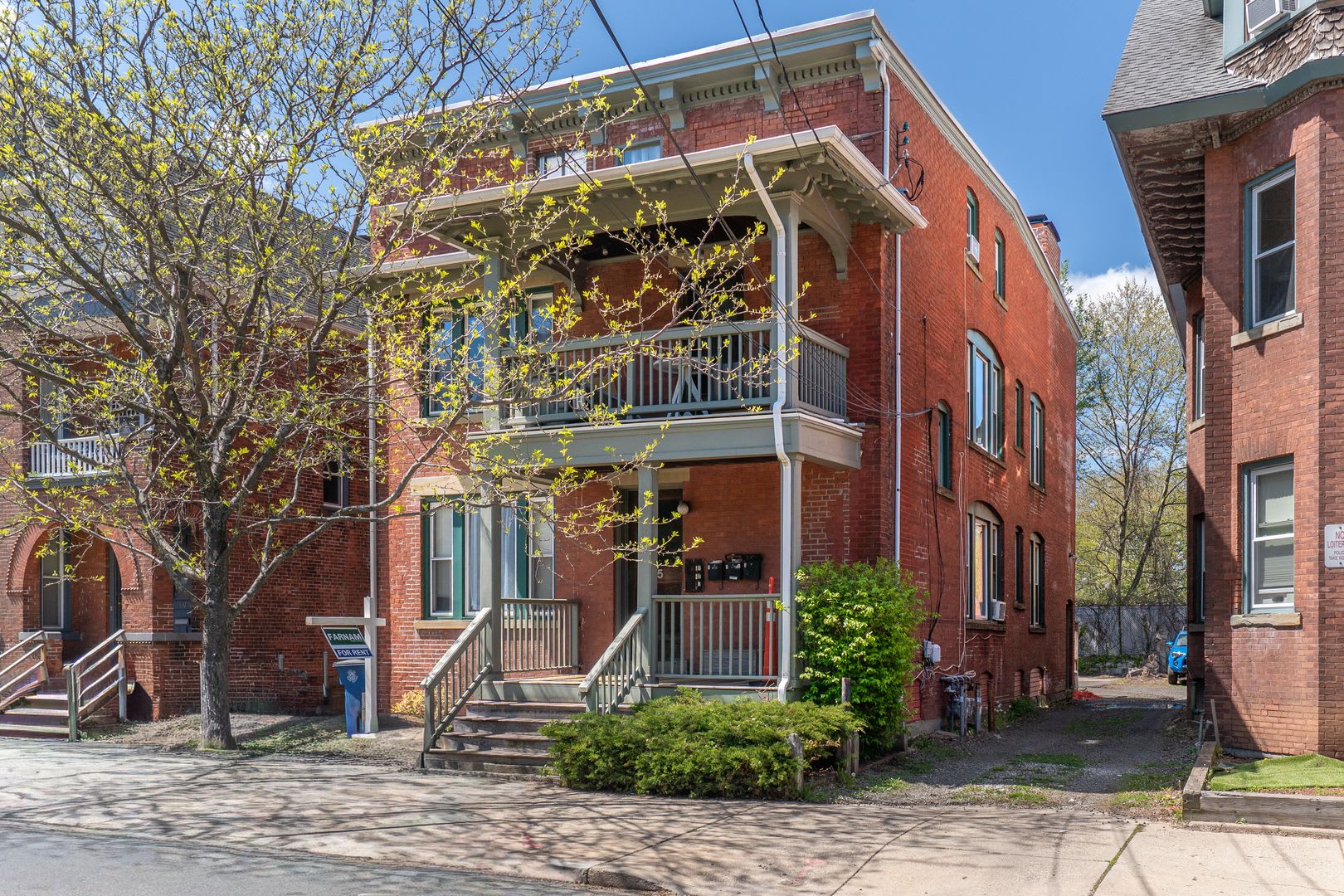 65 Lake Place – photo 5
