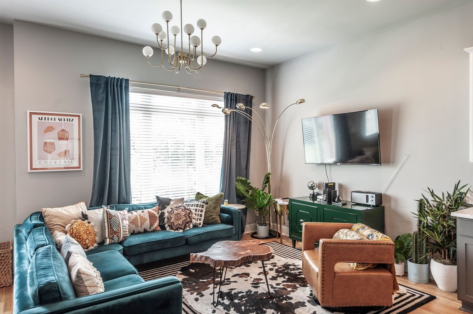 FULLY FURNISHED CAN BE NEGOTIATED!! – photo 3