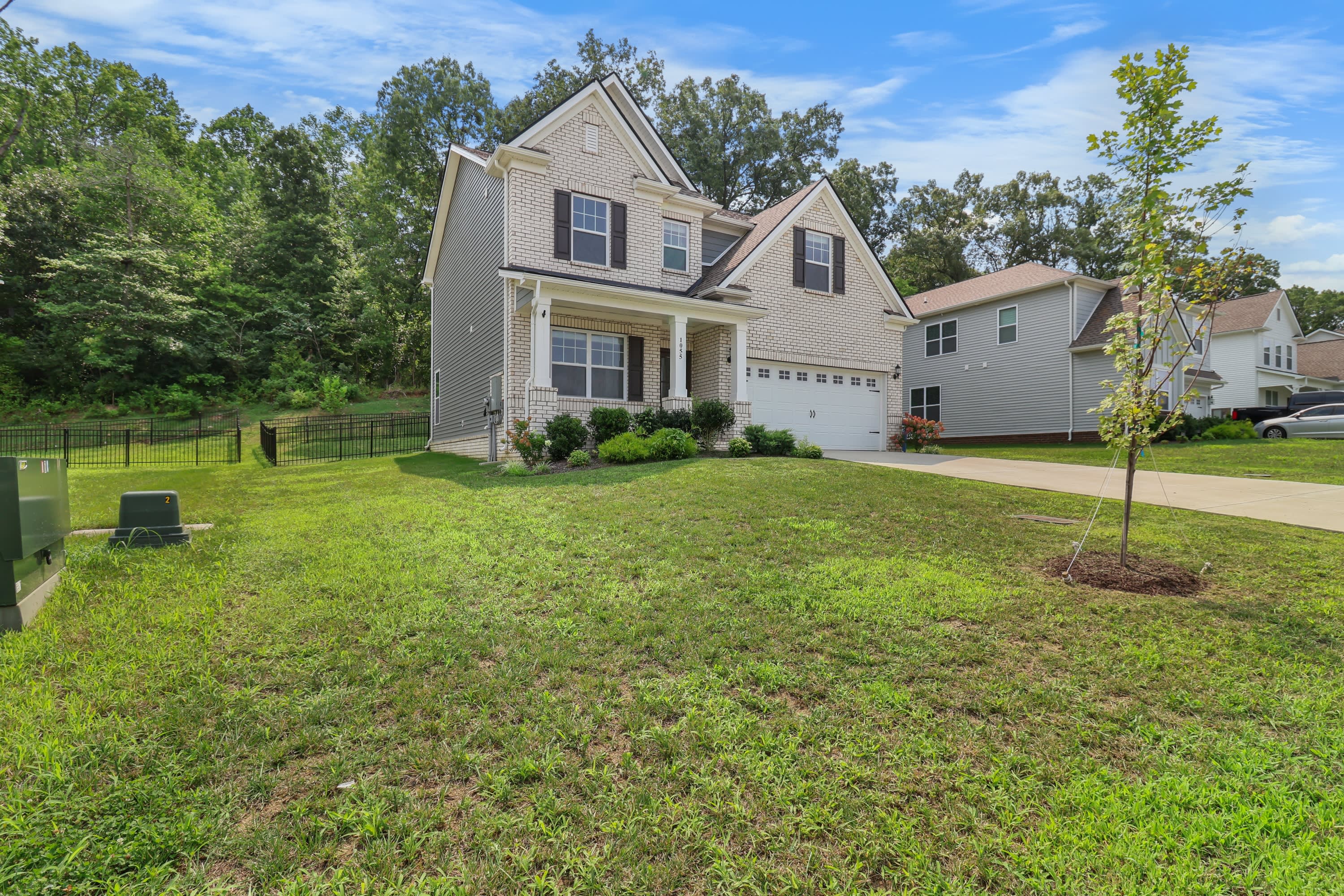 1055 Ross Farms Boulevard – photo 5