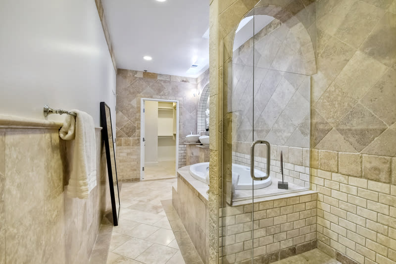 950 Sixth Avenue – photo 4
