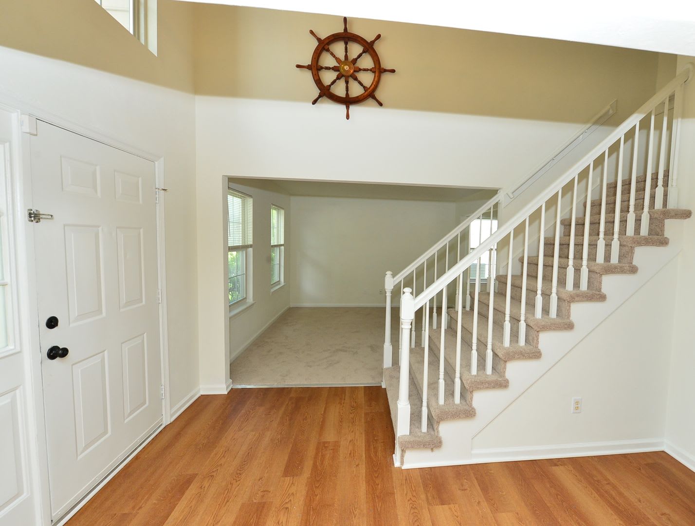 Renovated home with Sunroom! – photo 5