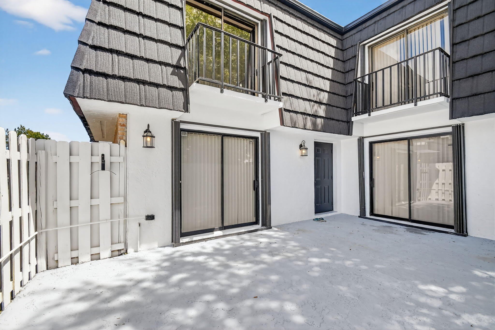 320 Woodland Road – photo 2