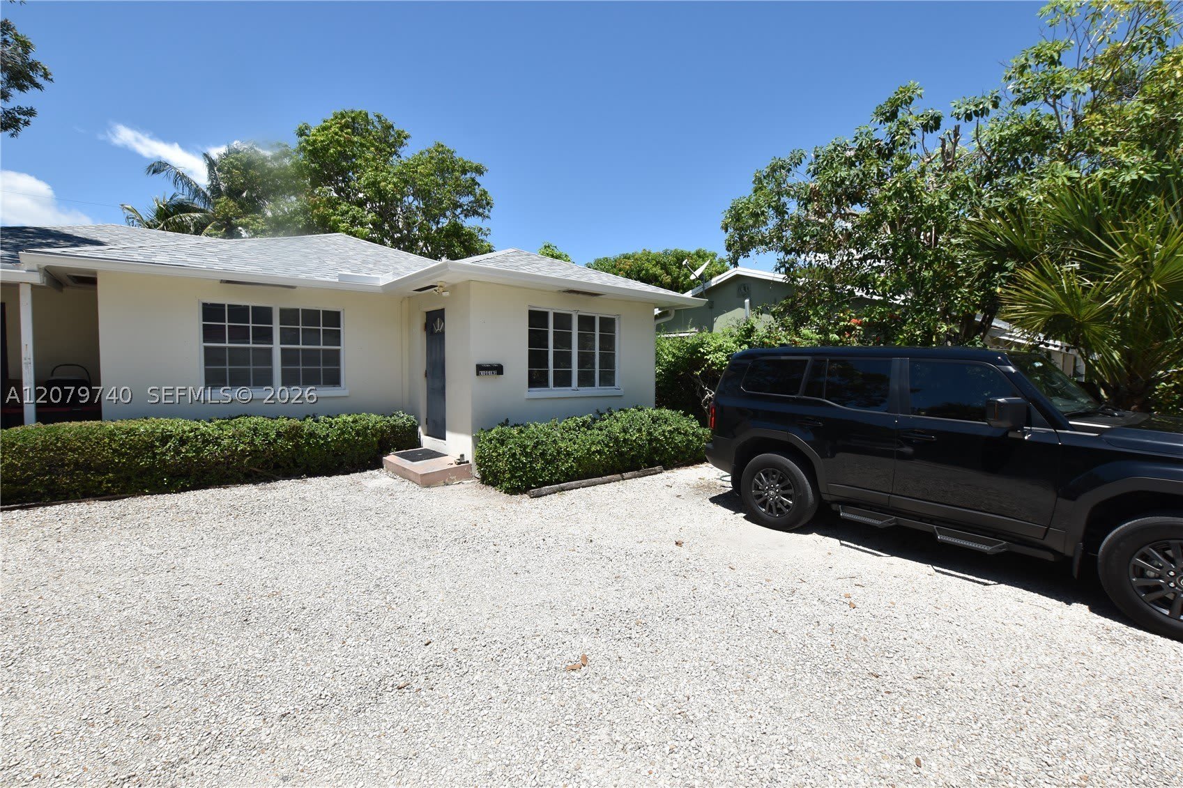 801 SE 4th Street – photo 3