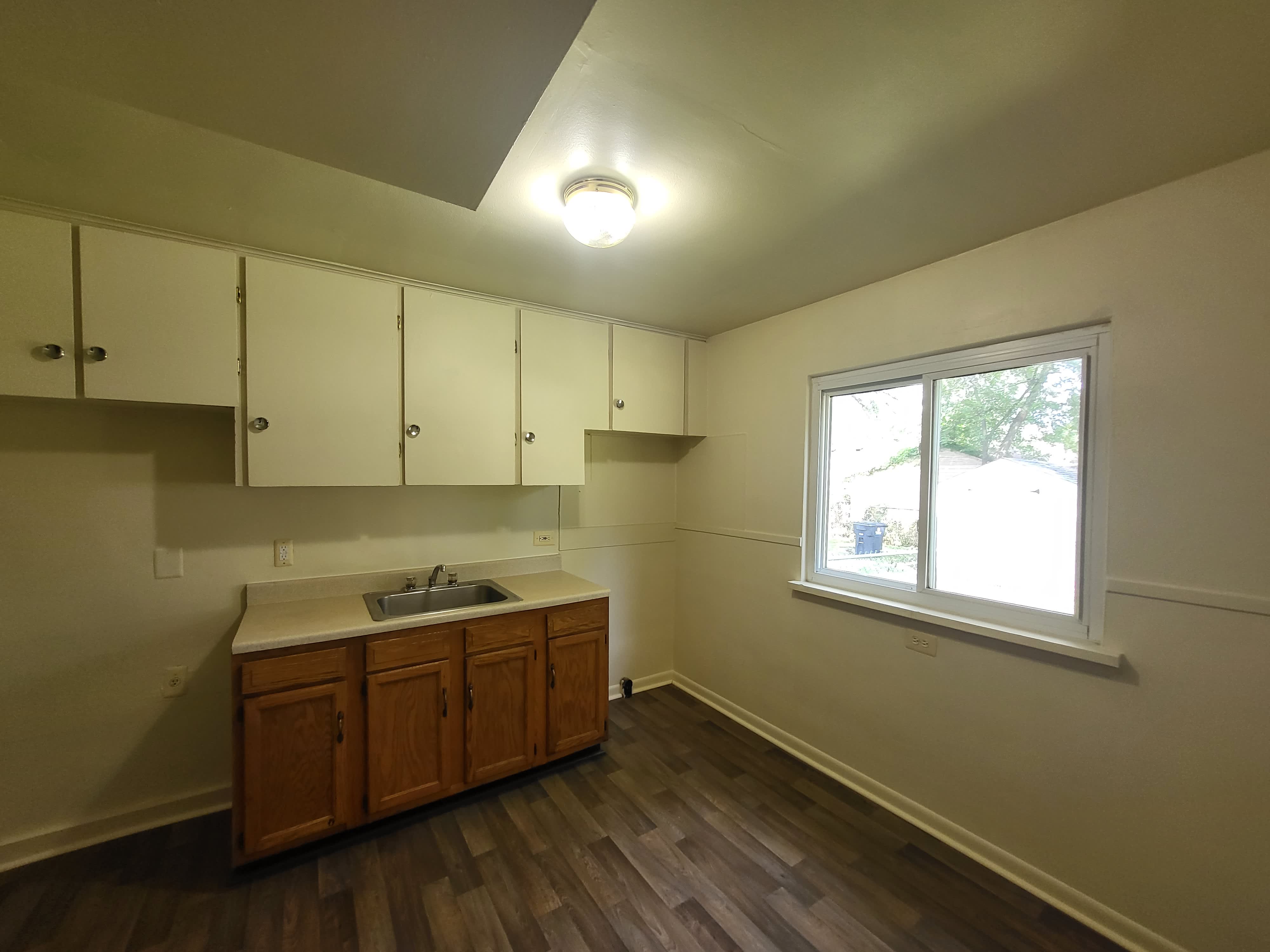 32011 Ottawa St – photo 5