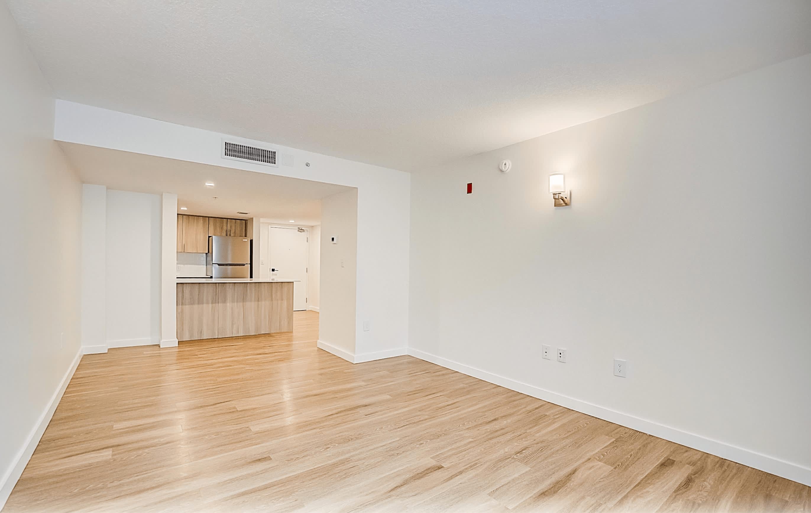 640 Ne 137Th St – photo 2