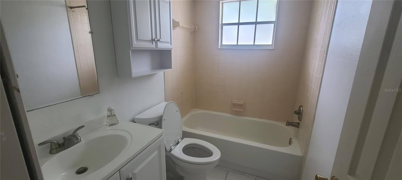 580 FAIRWAYS Lane – photo 3