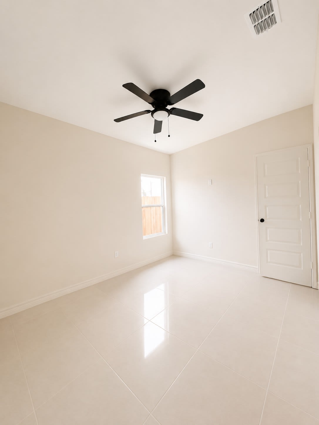 408 N Alexandrite Ave – photo 3