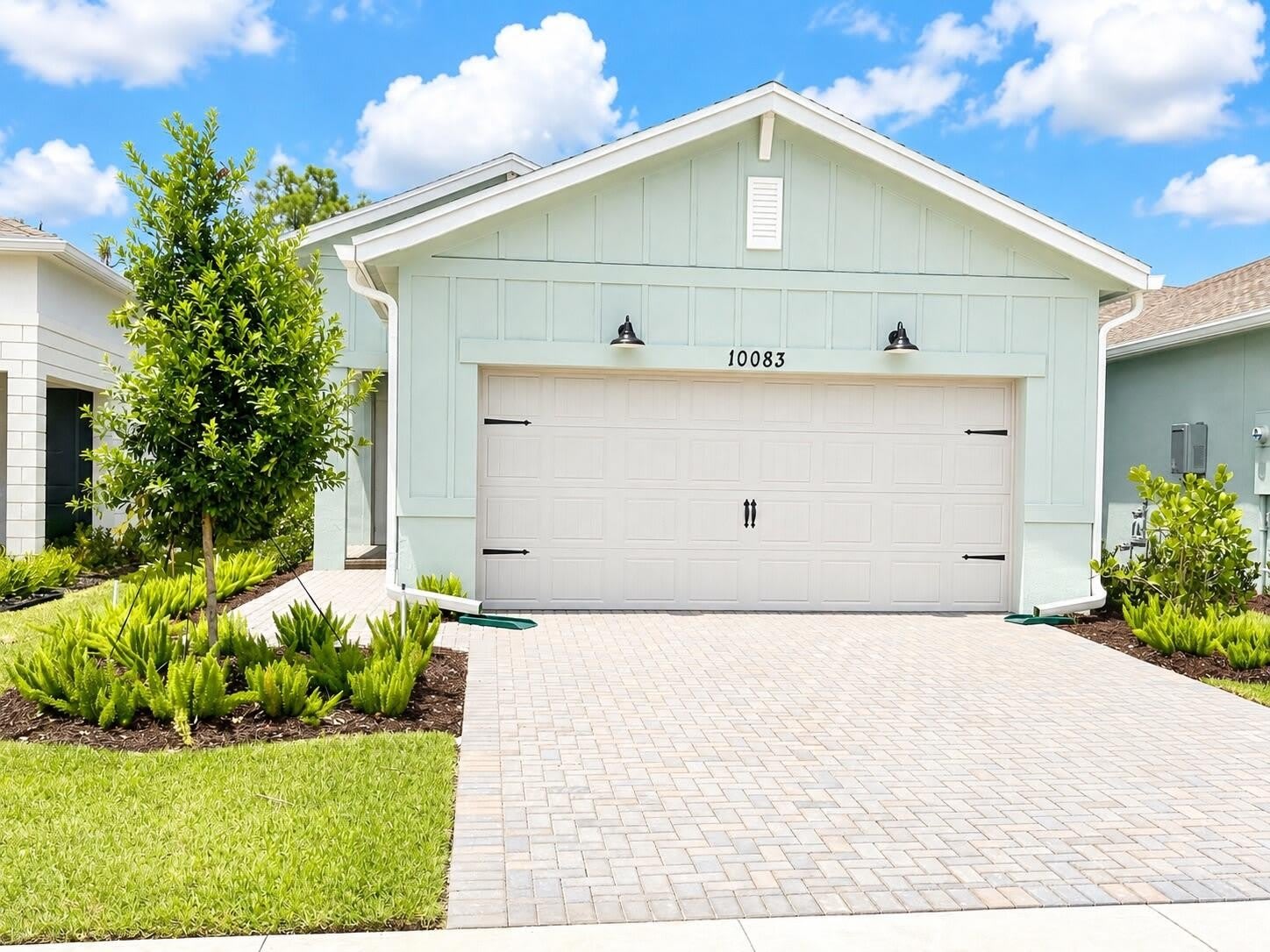 10083 NW Dreamweaver Road – photo 2
