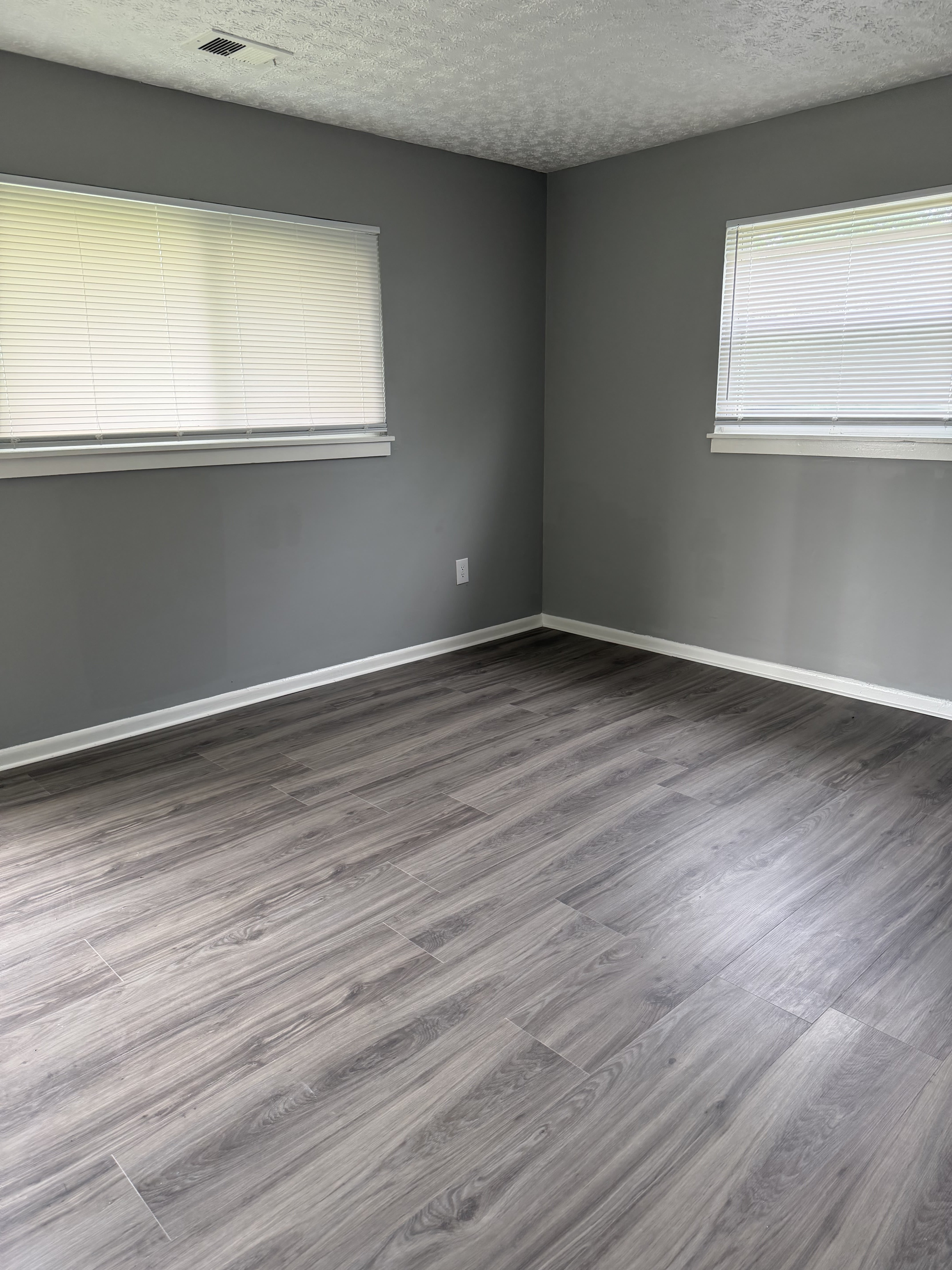 281 S 18th St – photo 3