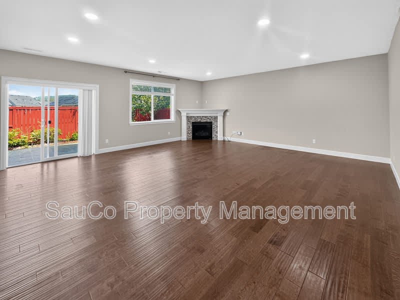 17179 Northwest Trillium Street – photo 2