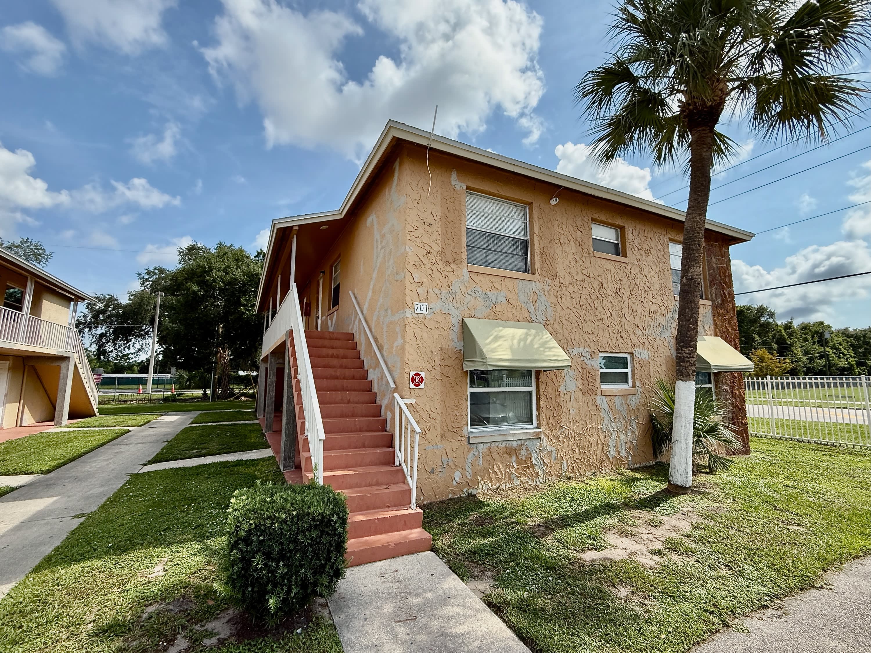 701 Michigan Court – photo 2