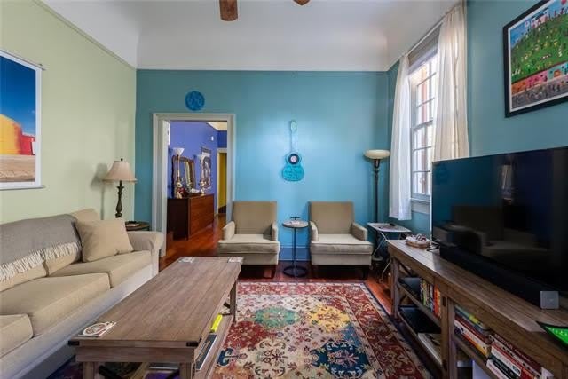 723 LOUISA Street – photo 2