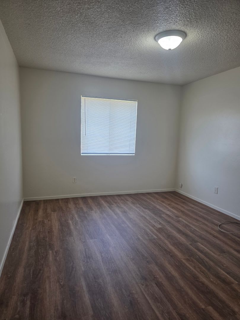 516 Lincoln Ave House – photo 5