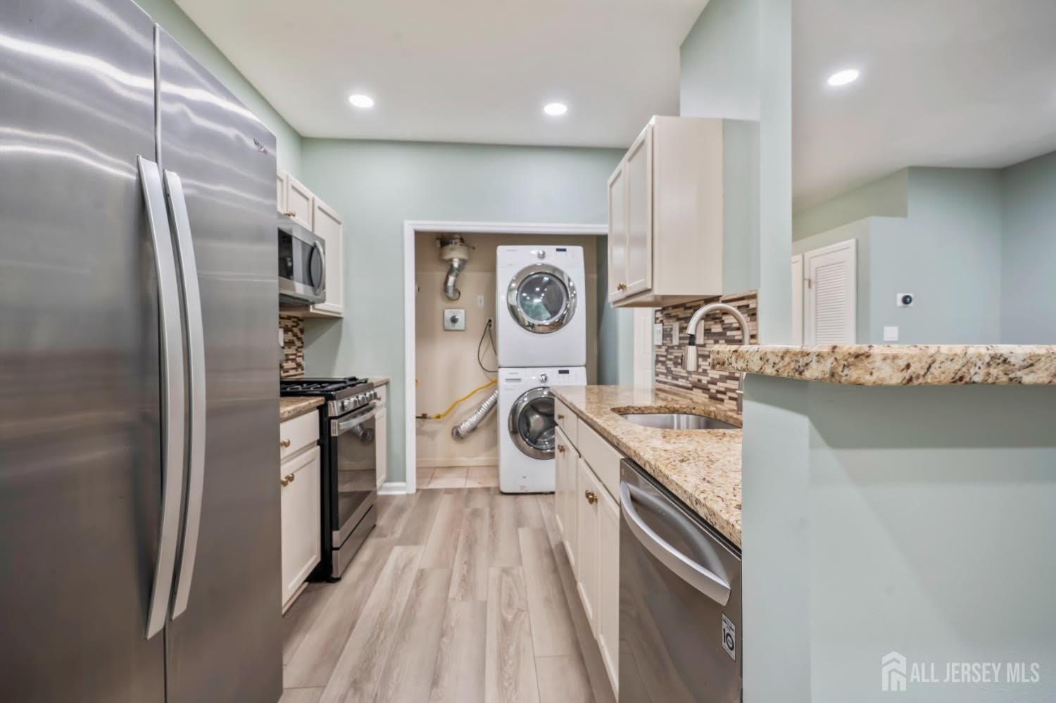 7151 Elm Court – photo 2
