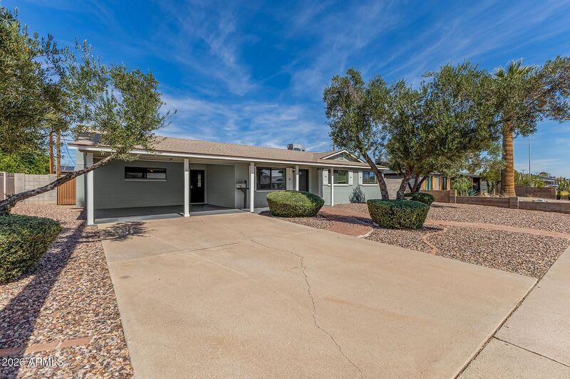 220 E MCKINLEY Street – photo 5