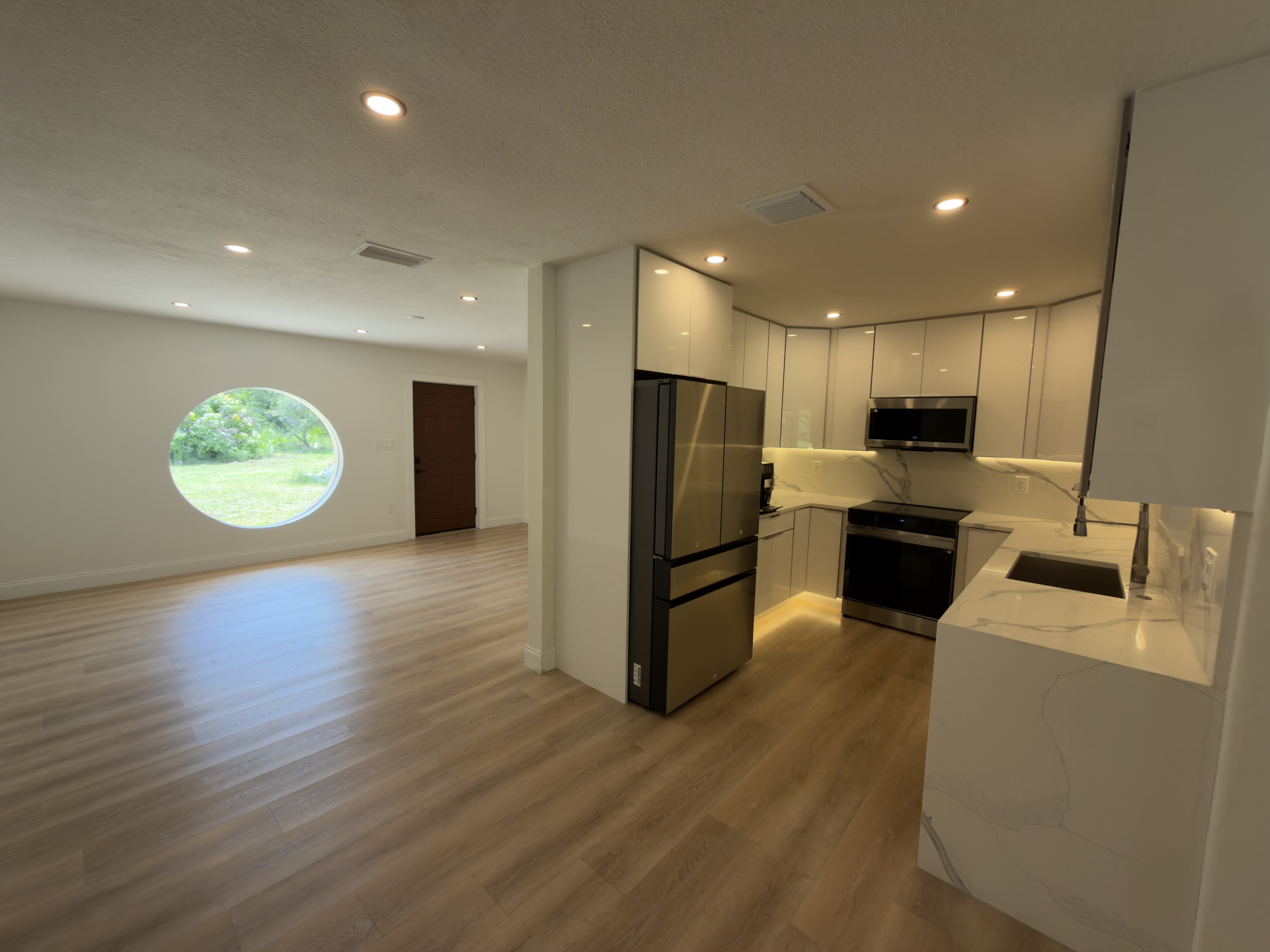 807 Rackley Rd – photo 2