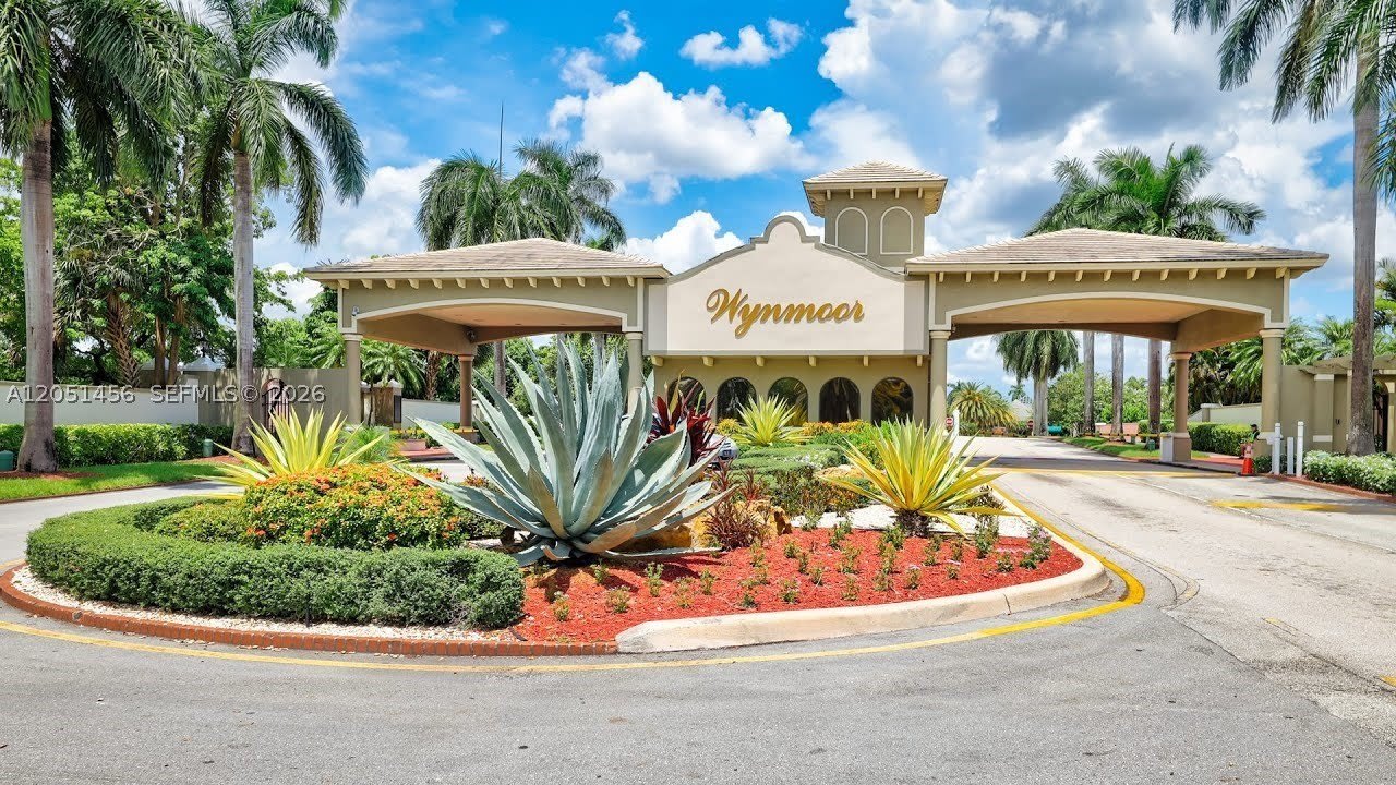 4801 Martinique Pl – photo 1