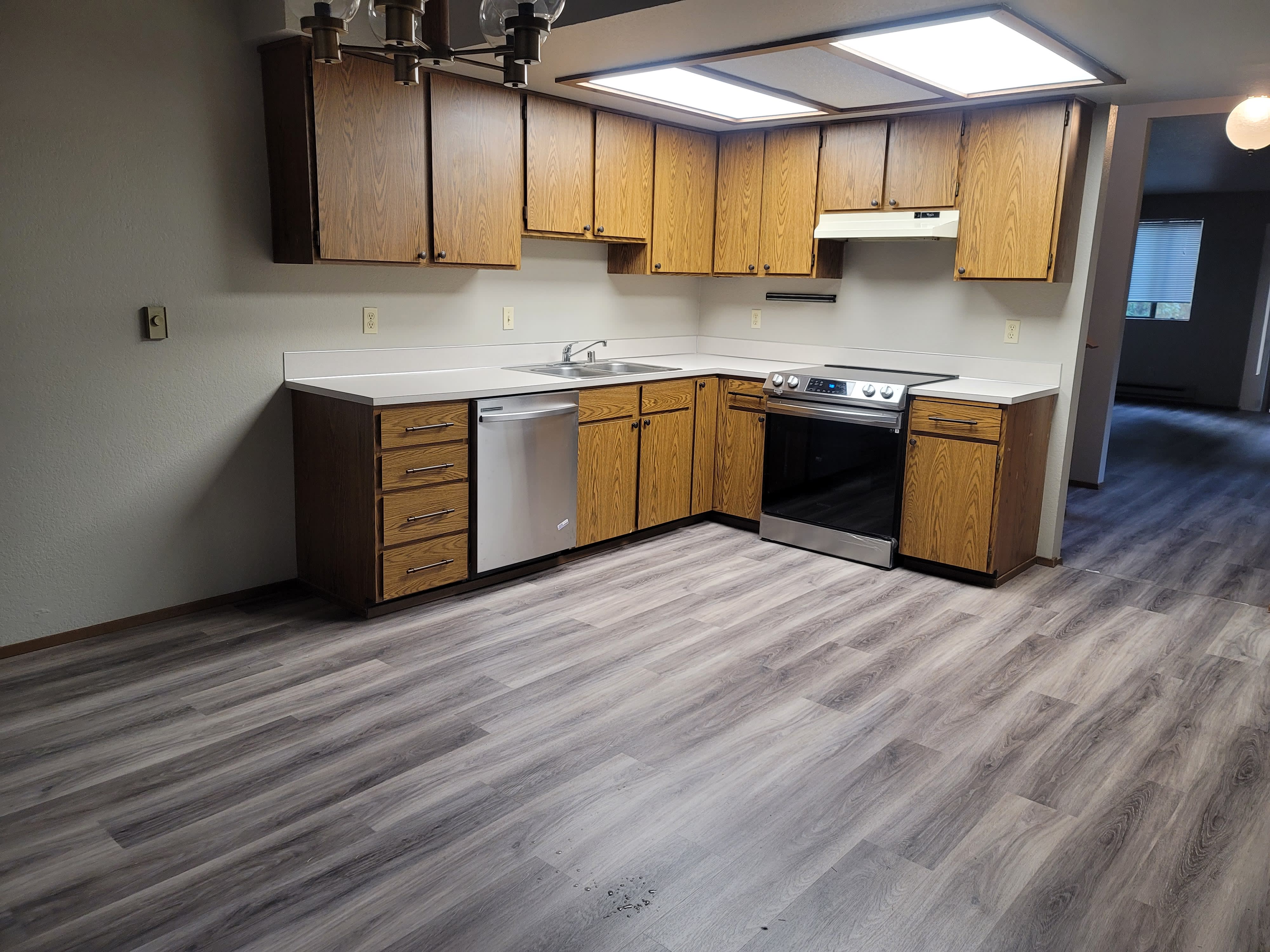 17219 Gravenstein Rd – photo 5