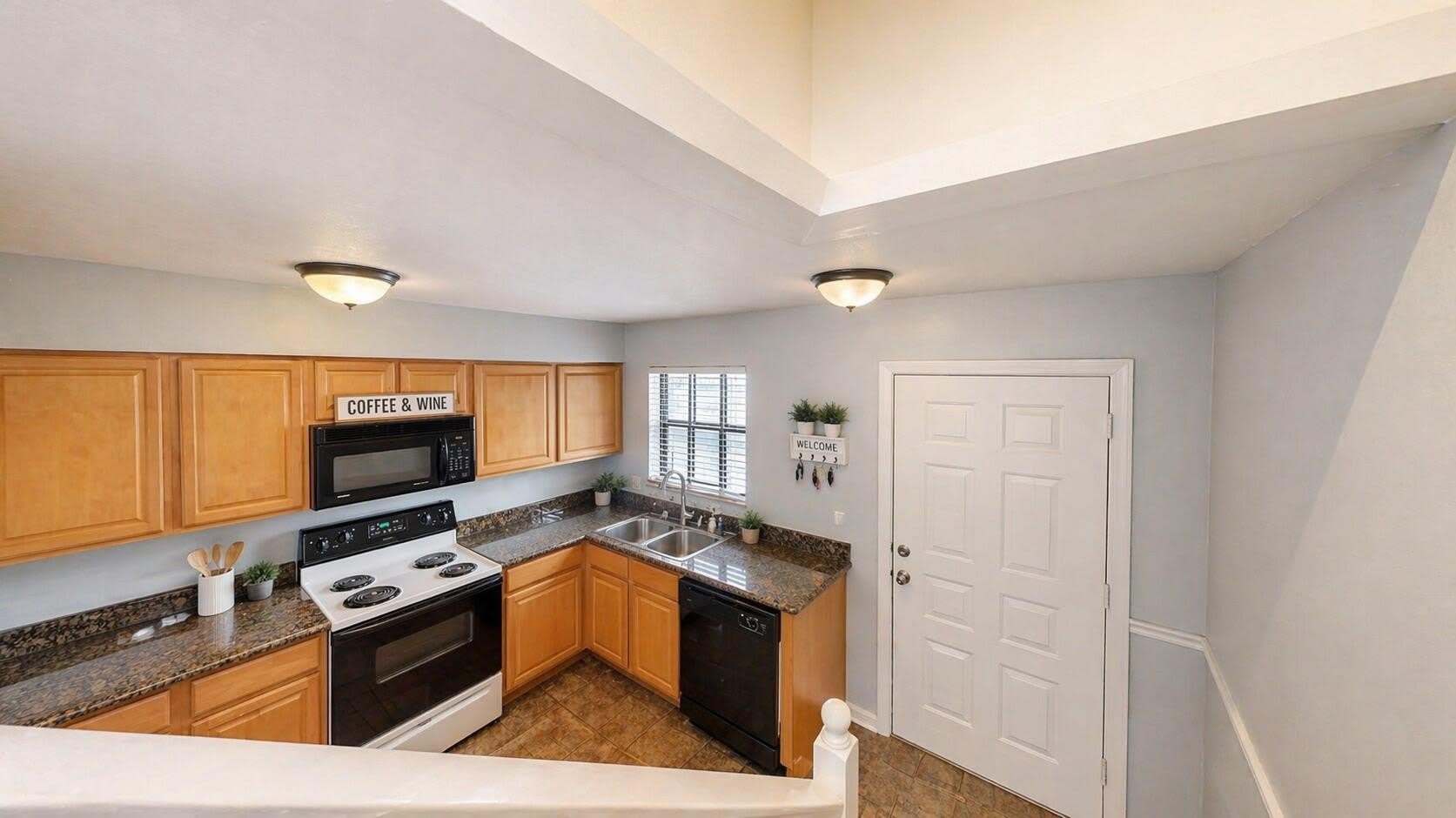 1300 Seaway Drive – photo 4