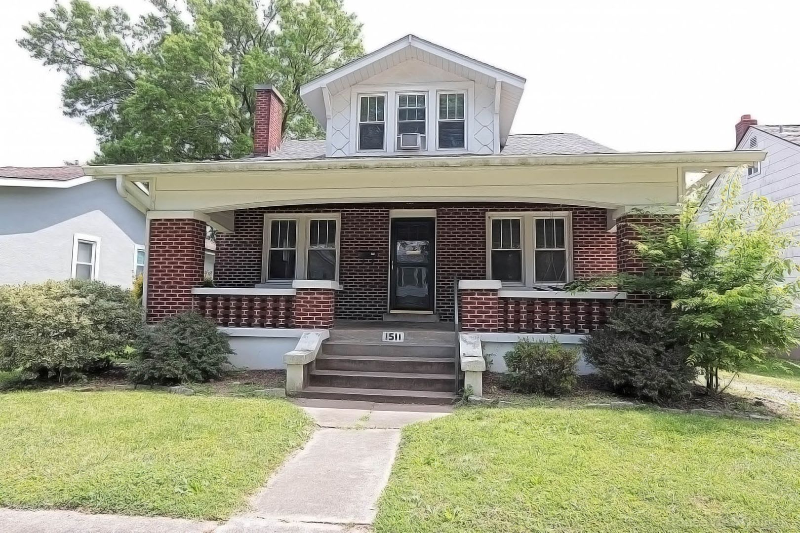 House Close To Campus! – photo 1