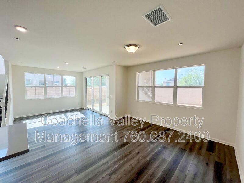 84401 Passagio Lago Way – photo 3