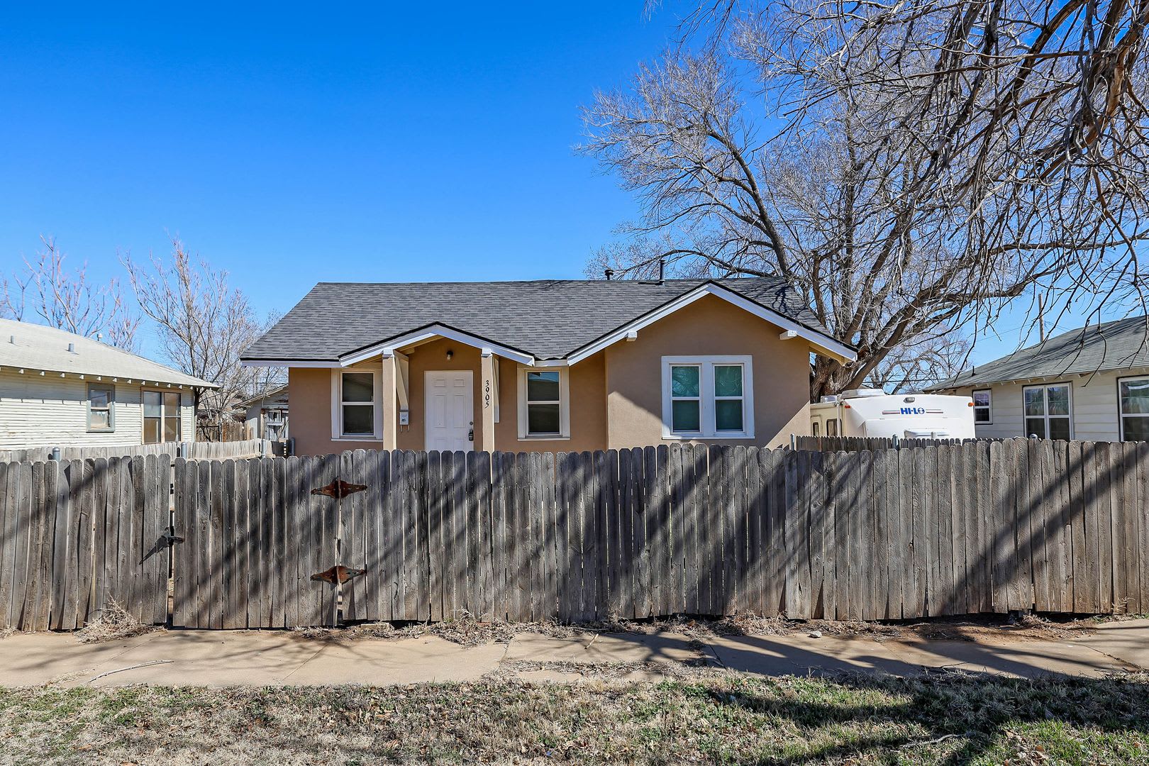 Great 3/2 in Southlawn – photo 2