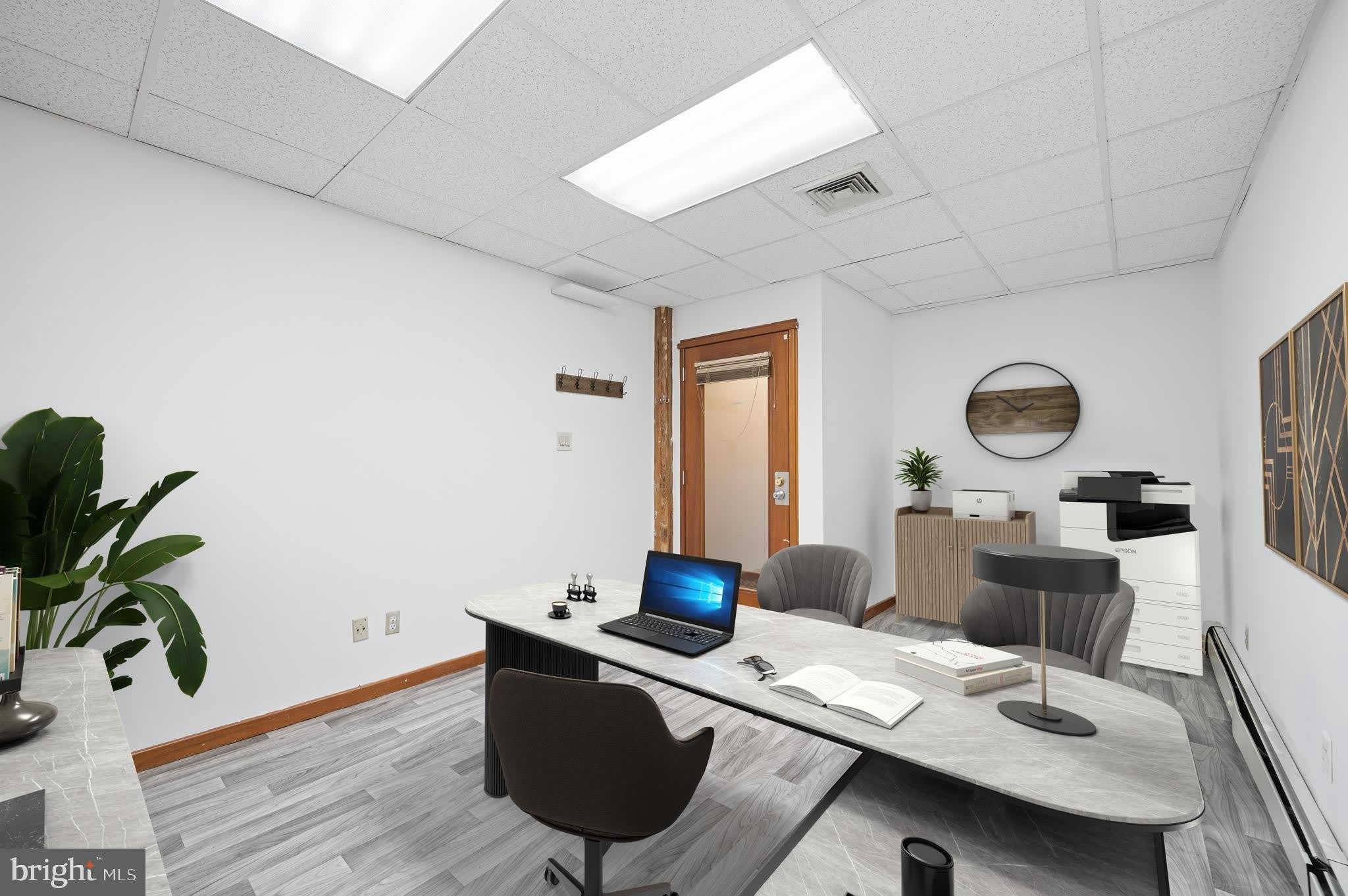 124 CHESTNUT Street – photo 2
