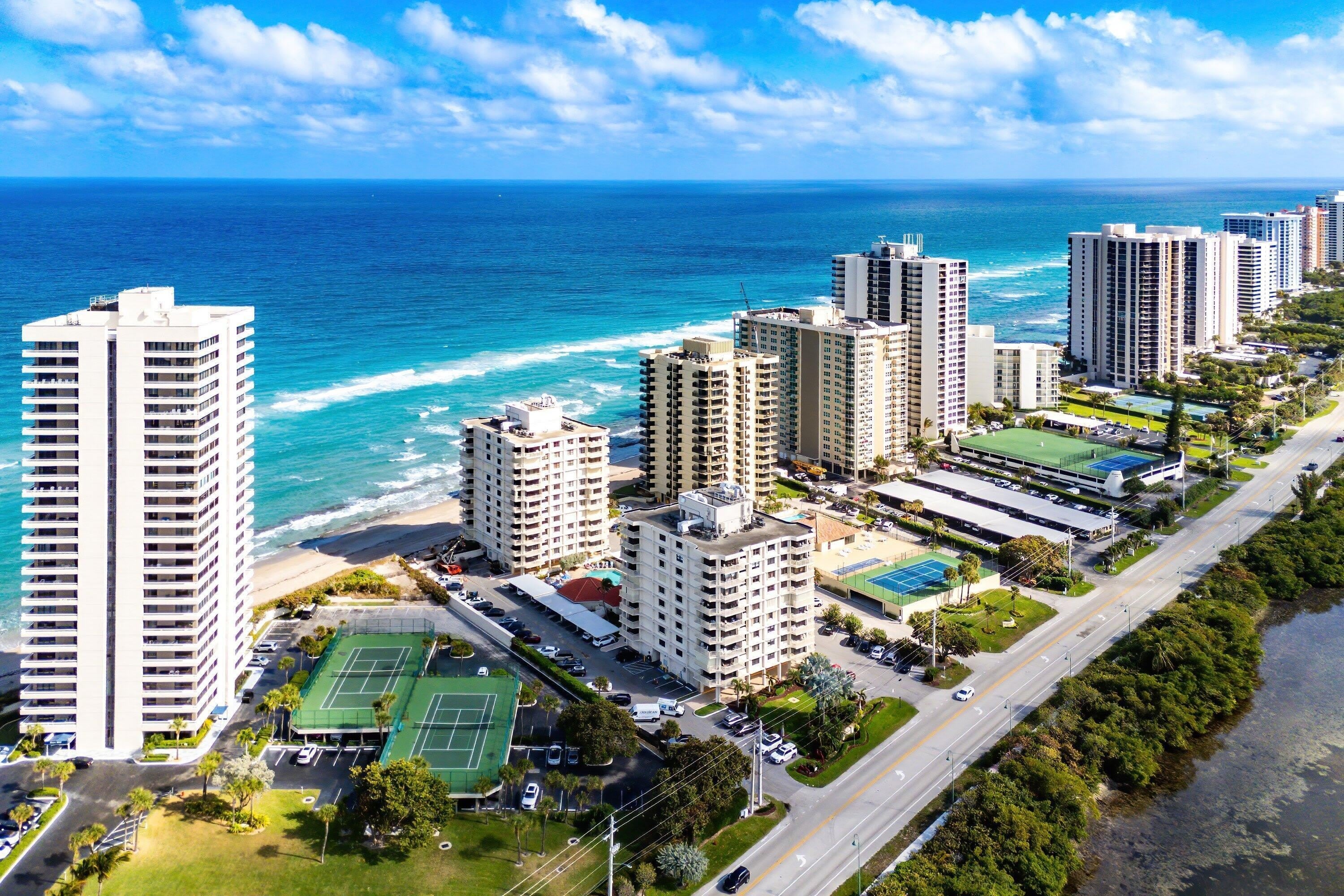 5480 N Ocean Drive – photo 1