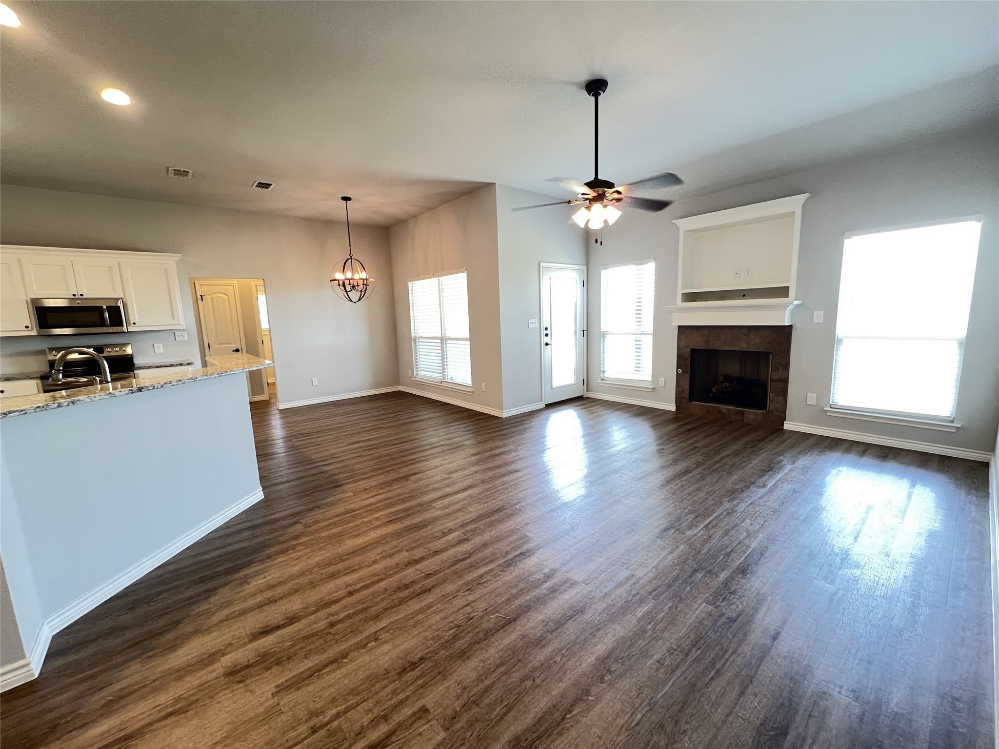808 E Northside Drive – photo 2
