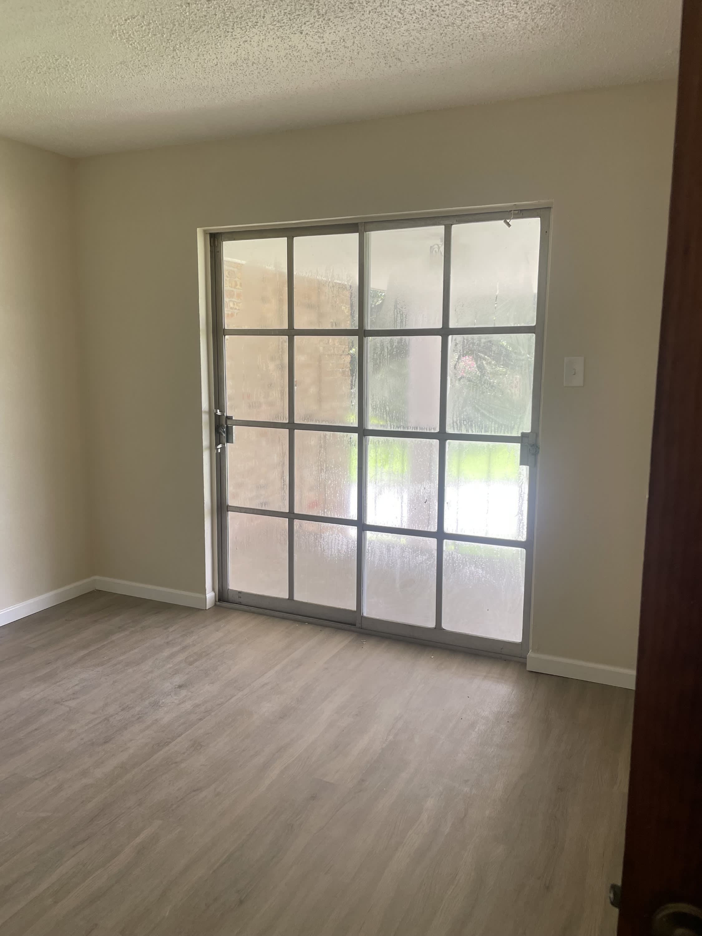675 Wooddale Boulevard 111 – photo 4