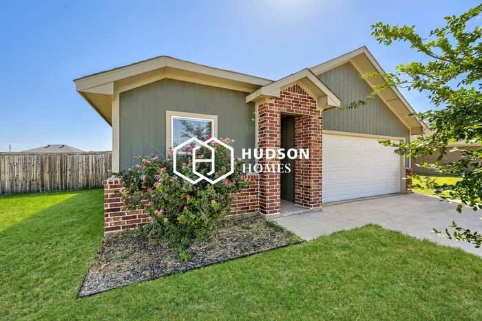 7001 Phoenix Drive – photo 1