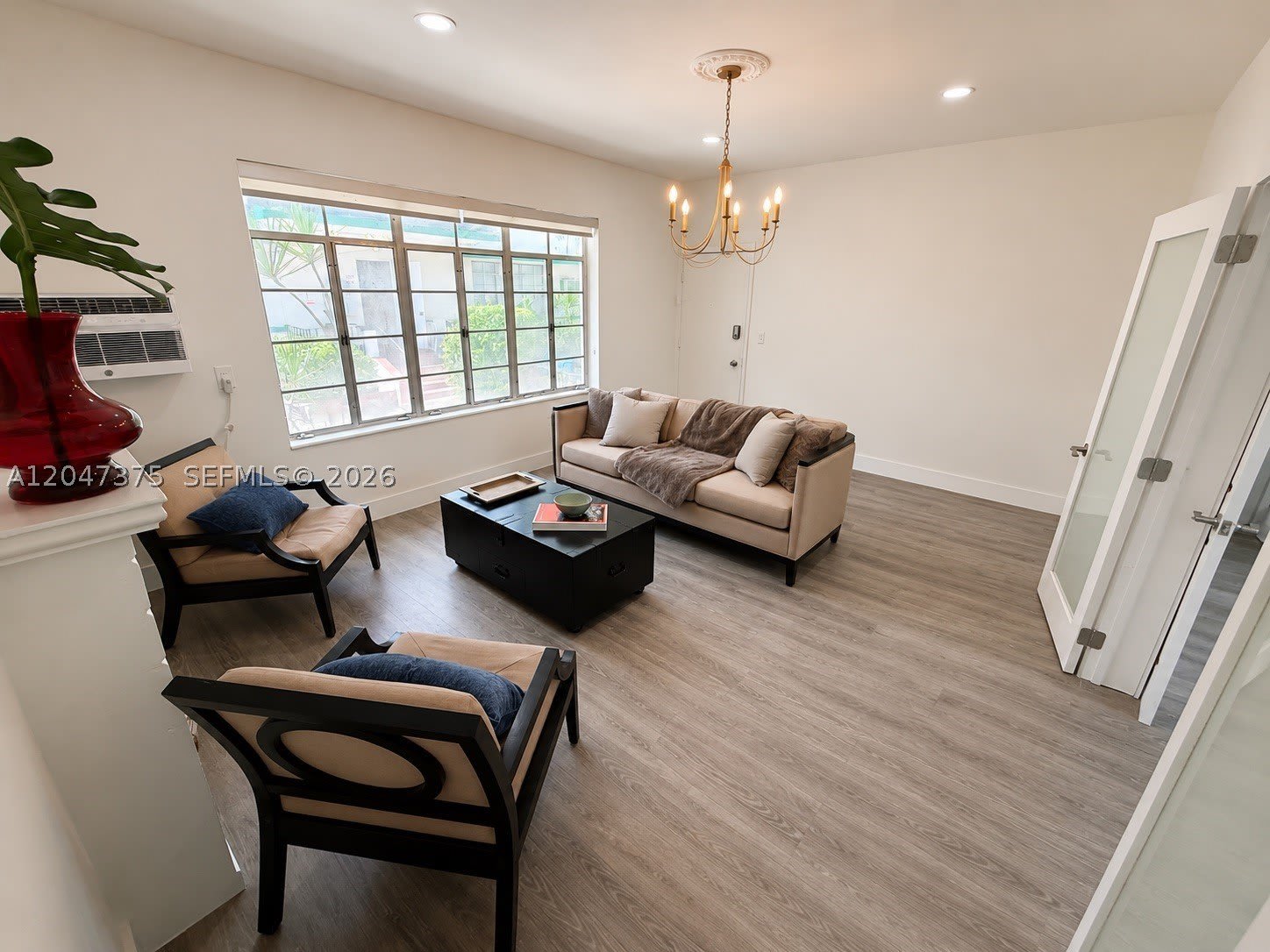 762 Lenox Ave – photo 3