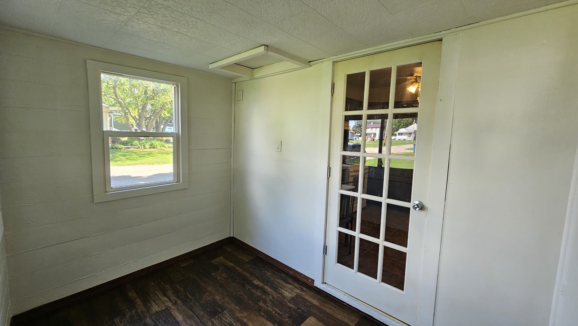 301 N 1st Street – photo 2