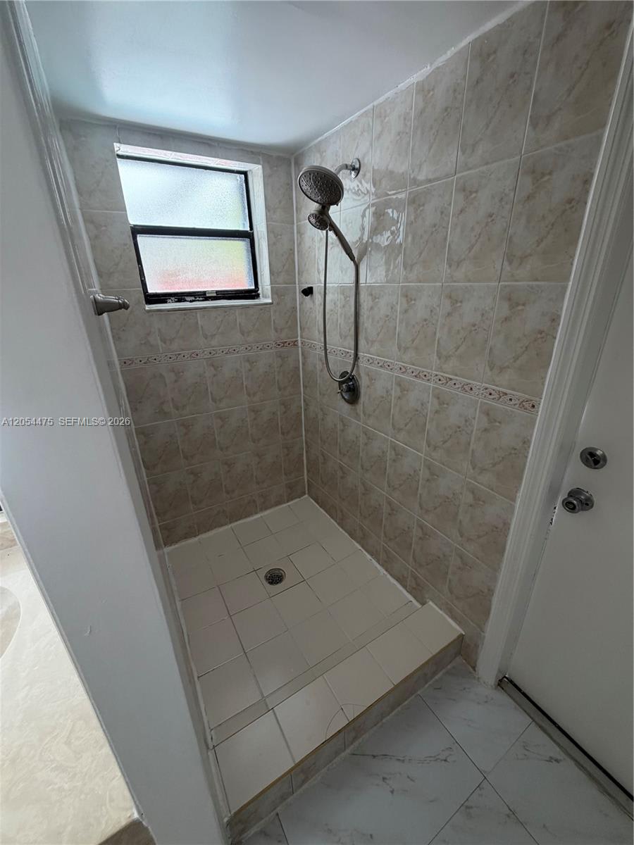 14271 Southwest 107Th Terrace – photo 4