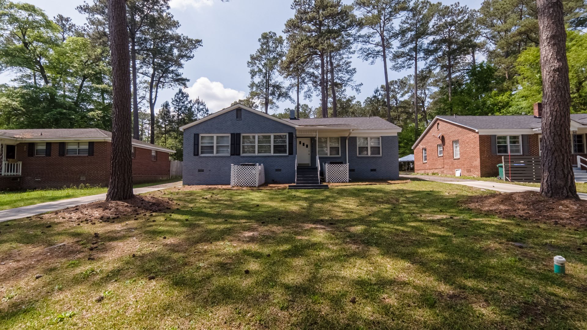 Solid brick duplex located in Forest Acres – photo 3