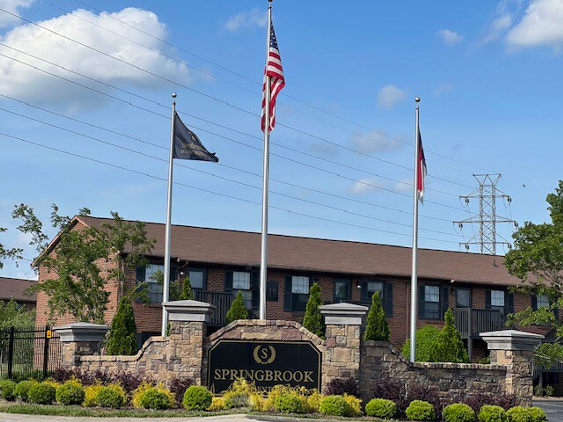 August Specials-$700 OFF select 1 Bedrooms – photo 1