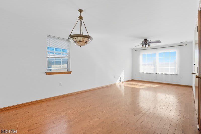 87 Cottage St – photo 3