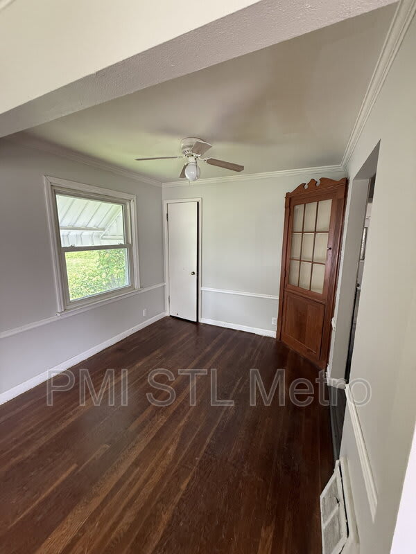 1131 Darr Dr – photo 3